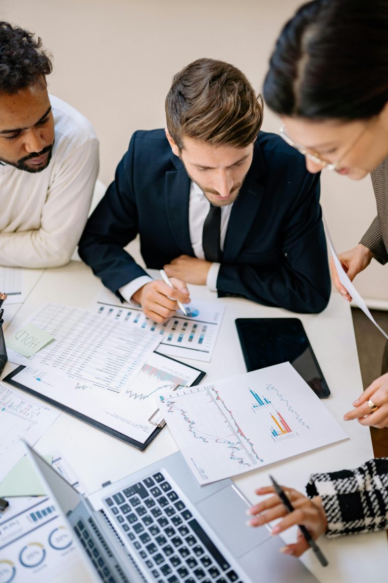 Strategic insight consulting illustration